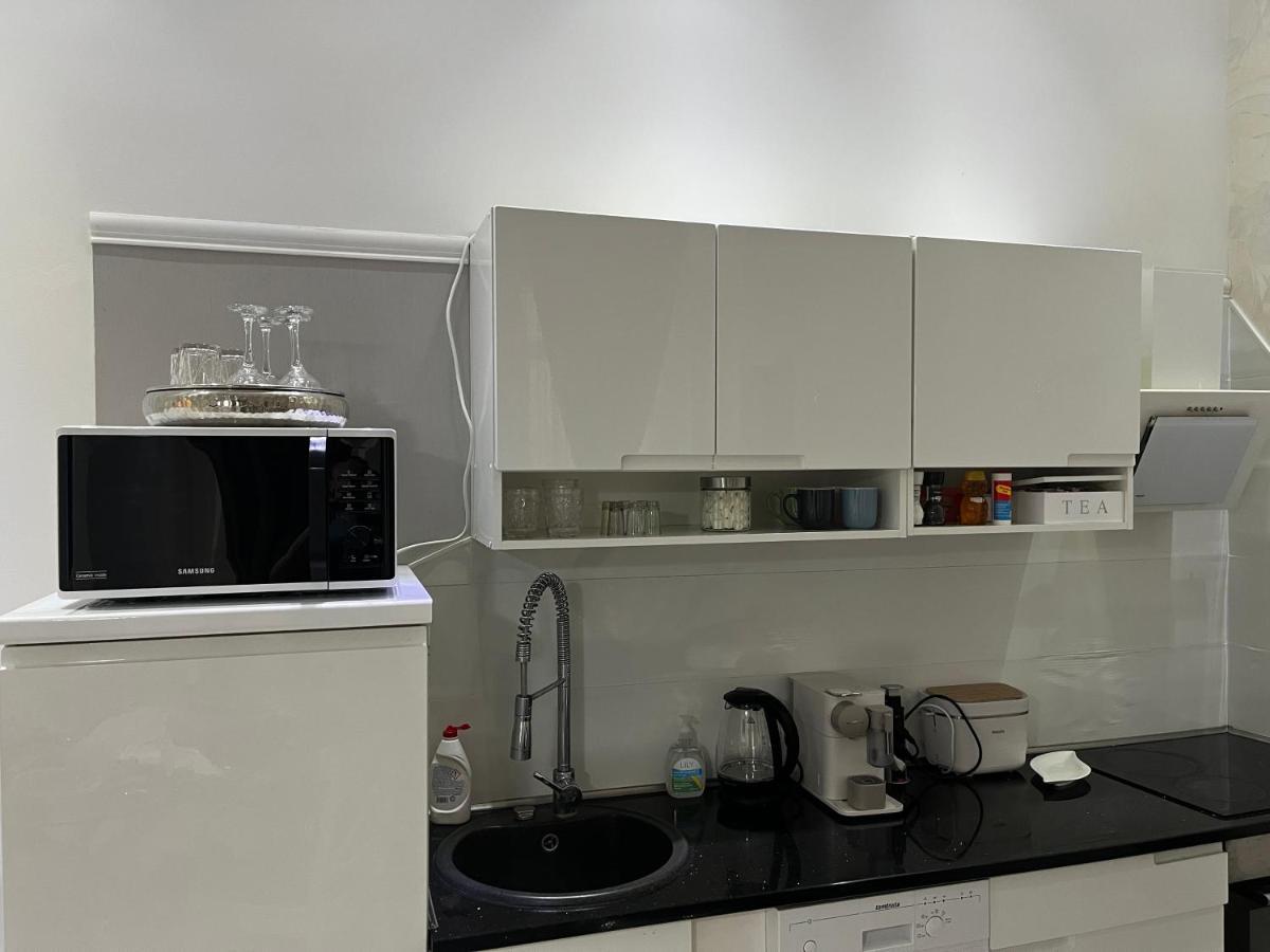 White Luxury Apartment 布达佩斯 外观 照片